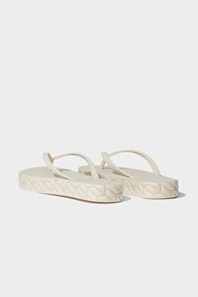 DeFacto Kadın Düz Taban Eva Parmak Arası Terlik D8950AX25SM