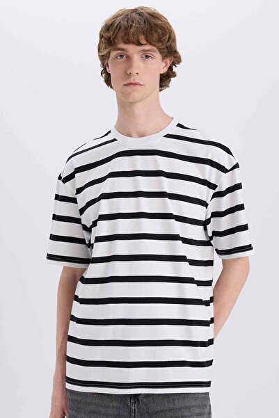 DeFacto Μπλουζάκι με κοντό μανίκι με ριγέ λαιμόκοψη από 100% βαμβάκι E1160AX25SM