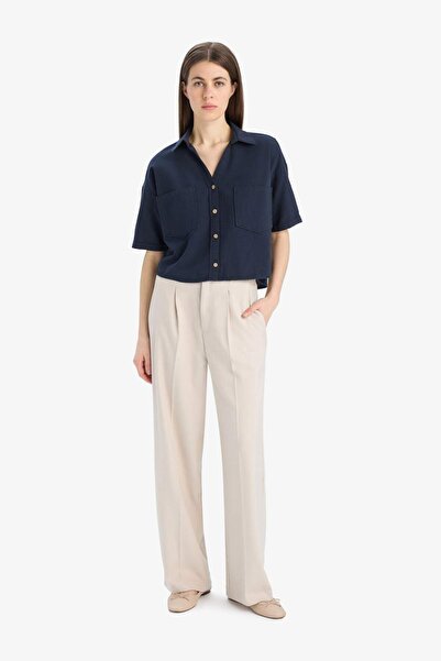 DeFacto Boxy Fit Basic Düz Kısa Kollu Gömlek V2523AZ25SP