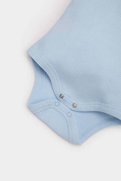 DeFacto Erkek Bebek Yenidoğan Polo Yaka Baskılı Waffle Kısa Kollu Çıtçıtlı Body E7935A525SM