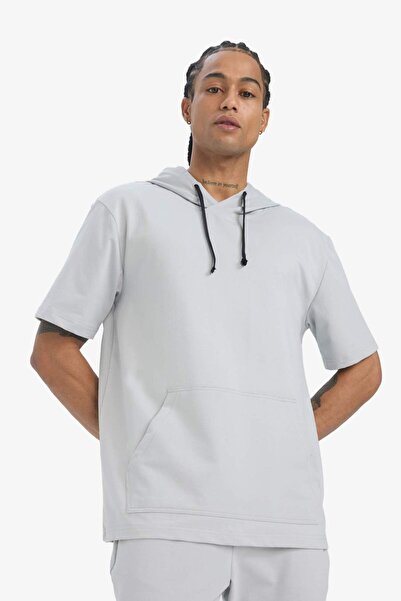 DeFacto Defactofit Standard Fit Hooded Printed Sportsman Short Sleeve T-Shirt D8017Ax25Sp