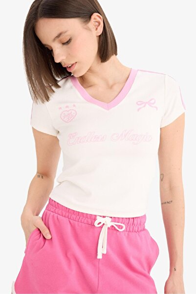 DeFacto Coool Приталена V-подібна горловина з принтом Ribana Короткий рукав Біла футболка F2240AX25SM