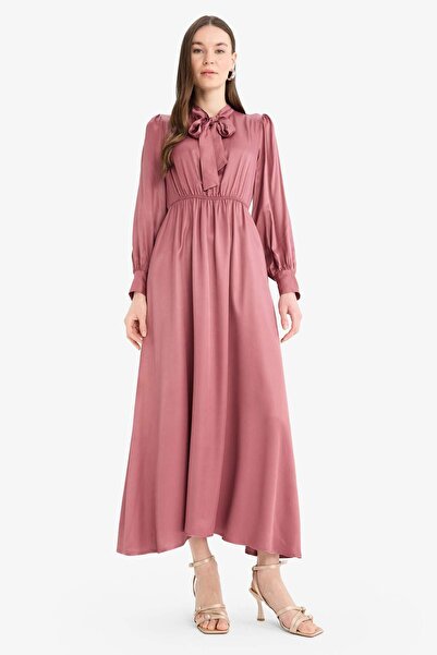 DeFacto Regular Fit Fiyonk Yaka Saten Uzun Kollu Midi Elbise F0819AX25SP