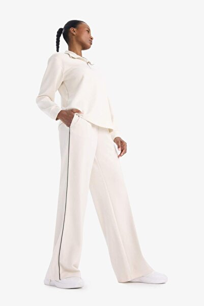DeFacto DeFactoFit Wide Leg Geniş Paça Cepli Standart Boy Modal Soft Touch Pantolon D7128AX25SP