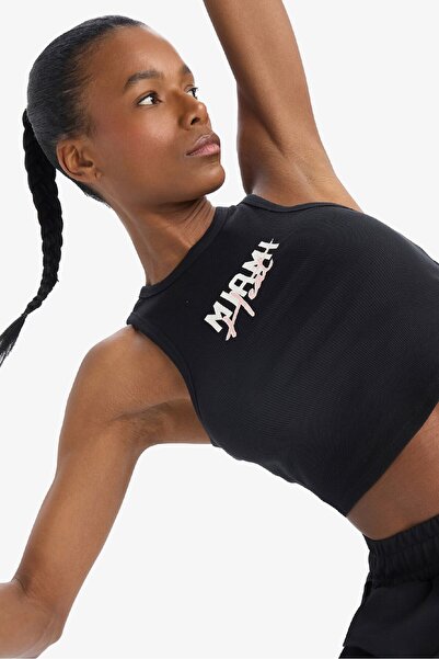 DeFacto DeFactoFit NBA Miami Heat Crop Top Bisiklet Yaka Fitilli Kaşkorse Sporcu Atlet D8800AX25SP