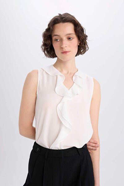 DeFacto Regular Fit V Yaka Şifon Kolsuz Bluz D3128AX24HS
