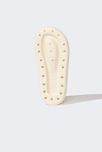 DeFacto Kadın Düz Taban Eva Terlik D8933AX25SM