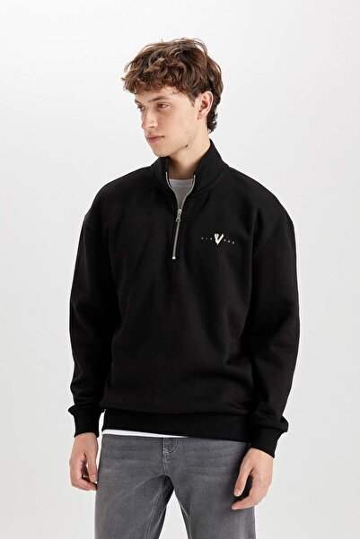 DeFacto Vikings Boxy Fit Thick Collar Printed Sweatshirt D6769Ax25Sp