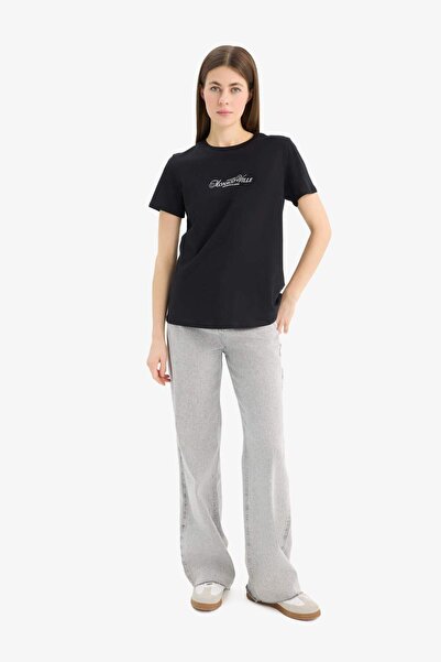 DeFacto Regular Fit Crew Neck Bedrucktes Kurzarm-T-Shirt aus gekämmter Baumwolle E2789AX25SP