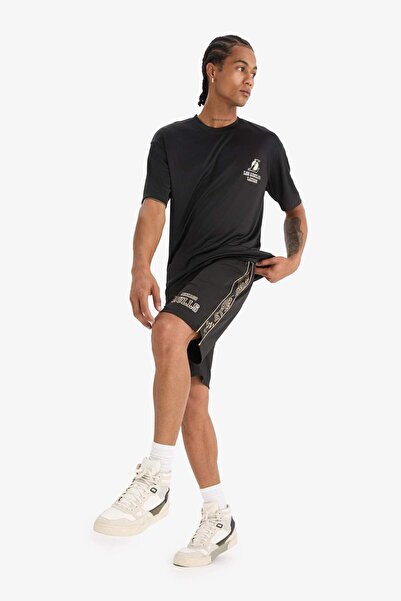 DeFacto DeFactoFit NBA Chicago Bulls Standart Fit Kısa Paça Şort E0365AX25SP
