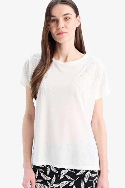 DeFacto Regular Fit Crew Neck Basic Plain Short Sleeve T-Shirt E0918Ax25Sp