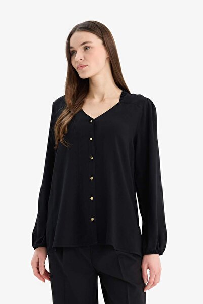DeFacto Regular Fit Apaş Yaka Basic Düz Düğmeli Uzun Kollu Gömlek D1074AX25SP