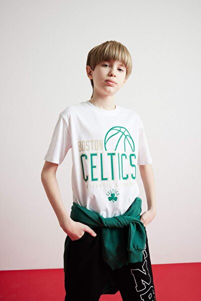 DeFacto Erkek Çocuk NBA Boston Celtics Bisiklet Yaka Kısa Kollu Tişört D9549A825SM