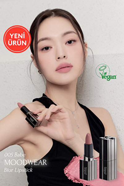 Muzigae Mansion Pürüzsüz Görünüm Sunan Kadifemsi Ruj Moodwear Blur Lipstick (...