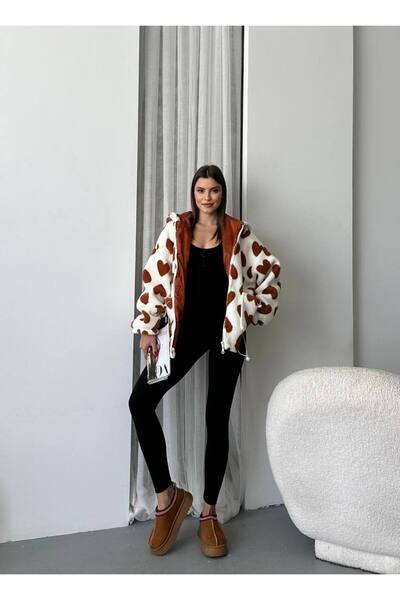 ZF BUTİK Kalp Desenli Kapüşonlu Mont