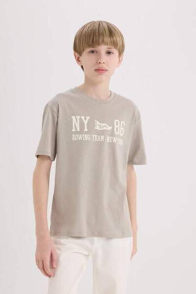 DeFacto Boy's Crew Neck Back Printed Short Sleeve T-Shirt D9265A825Sm