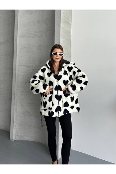 ZF BUTİK Trend Heart Patterned Hooded Fleece