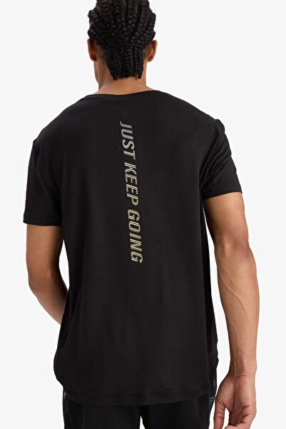 DeFacto DeFactoFit Stretchy Fabric Standard Fit Crew Neck με εμπριμέ μπλουζάκι με κοντό μανίκι D7304AX25SP