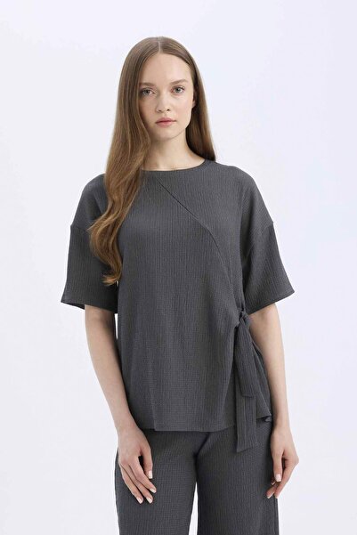 DeFacto Relax Fit Crew Neck Basic Sima Twist rövid ujjú póló D5446AX25SP