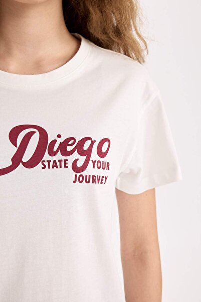 DeFacto Tricou cu mânecă scurtă imprimat cu decolteu rotund, cu ajustare normală D9598AX25SM