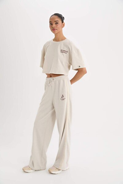 DeFacto DeFactoFit NBA Los Angeles Lakers Wide Leg Geniş Paça Standart Boy Pike Pantolon D6120AX25SP