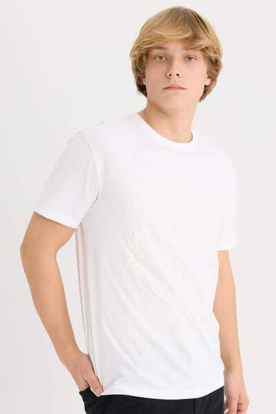 DeFacto 100% Cotton Regular Fit Crew Neck Printed Short Sleeve T-Shirt D8203Ax25Sp