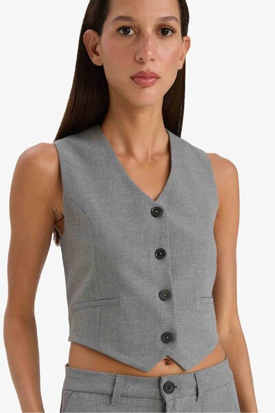 DeFacto V-Neck Buttoned Blazer Vest C2026Ax25Sp