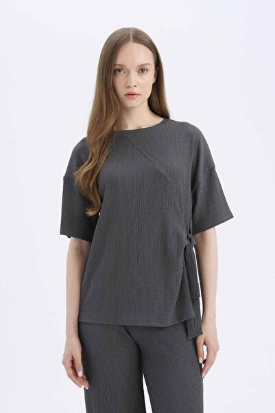 DeFacto Relax Fit Crew Neck Basic Sima Twist rövid ujjú póló D5446AX25SP