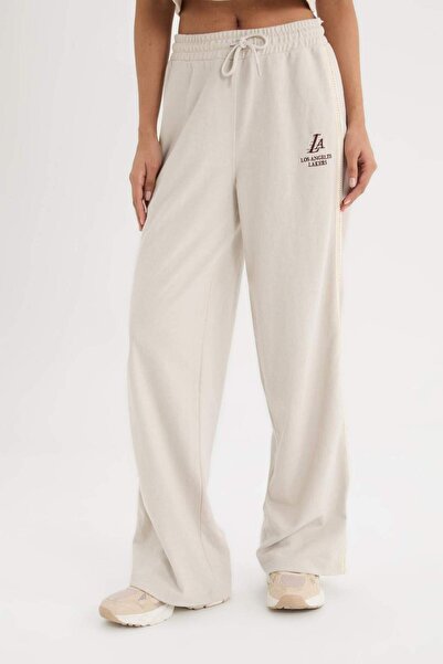 DeFacto DeFactoFit NBA Los Angeles Lakers Wide Leg Geniş Paça Standart Boy Pike Pantolon D6120AX25SP