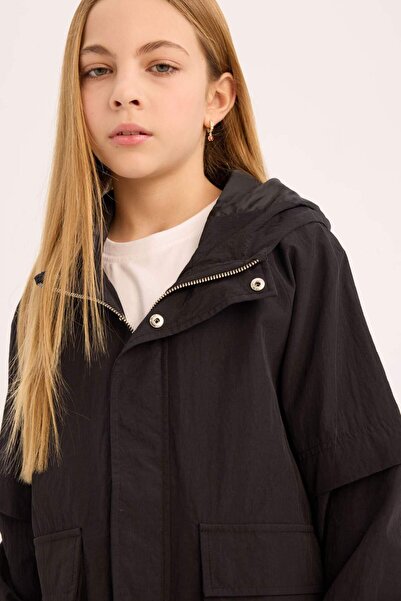 DeFacto Girl's Waterproof Hooded Zipper Raincoat with Snap Pockets D6934A825Sp