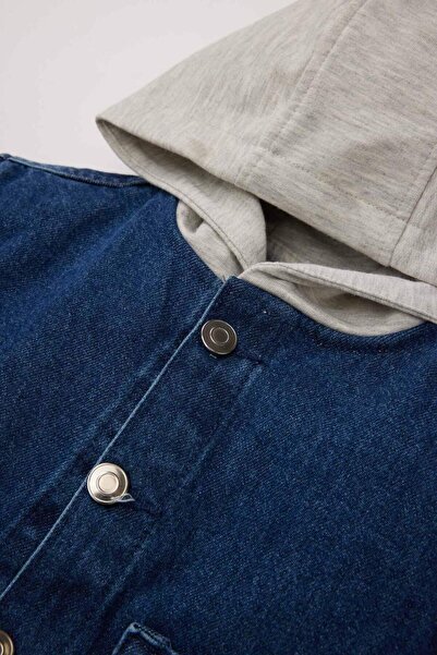 DeFacto Baby Boy Hooded Buttoned Denim Jacket with Pockets E0285A525Sp
