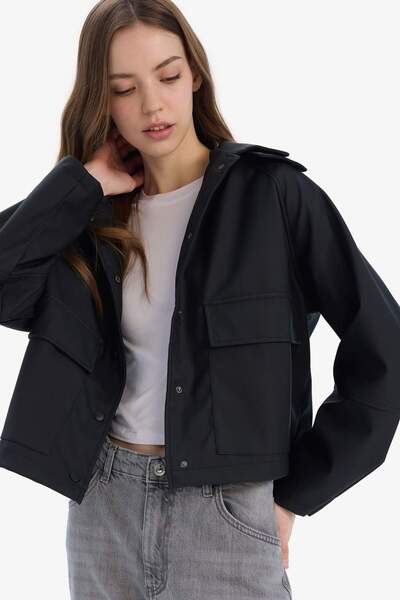 DeFacto Water Repellent Hood Detail Shirt Collar Rubber Look Raincoat D5751Ax25Sp