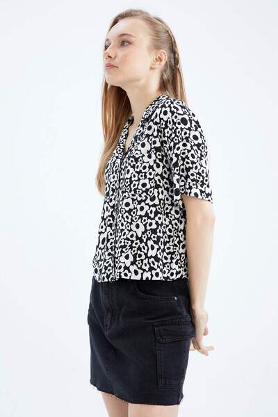DeFacto Coool Regular Fit Pijama Yaka Desenli Kısa Kollu Gömlek Z1663AZ24SP