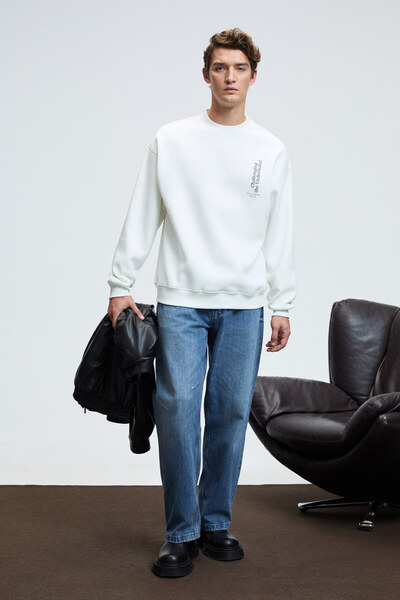 GRIMELANGE Ανδρικό φούτερ ALDEN με στρογγυλή λαιμόκοψη και στάμπα στο στήθος και την πλάτη, χαλαρή εφαρμογή, λευκό φούτερ