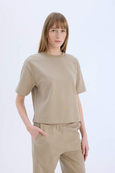 DeFacto Μπλουζάκι με κοντό μανίκι Relax Fit Crew Neck Basic C7630AX25SP