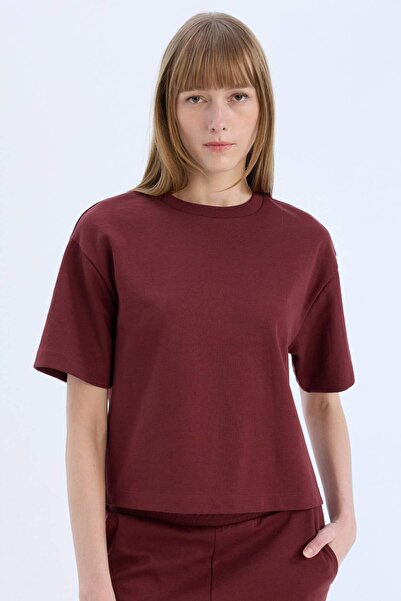 DeFacto Relax Fit Crew Neck Basic Solid Short Sleeve Burgundy T-Shirt C7630Ax25Sp