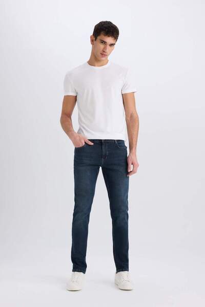 DeFacto Pedro Slim Fit Regular Waist Slim Leg Jeans - E8507Ax24Wn