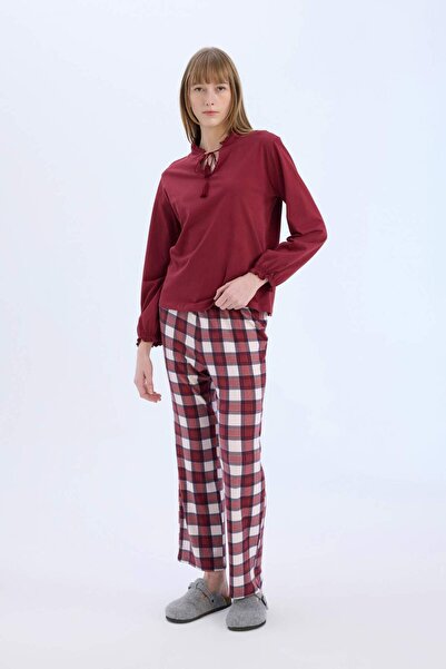 DeFacto Pijama Takımı Regular Fit Uzun Kollu Üst Kareli Uzun Alt-Fall in Love E2353AX24WN