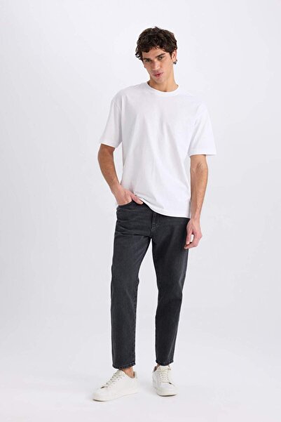 DeFacto %100 Pamuk 90s Slim Fit Dar Kalıp Yüksek Bel Dar Paça Yıkamalı Siyah Jean Pantolon D8587AX25SP