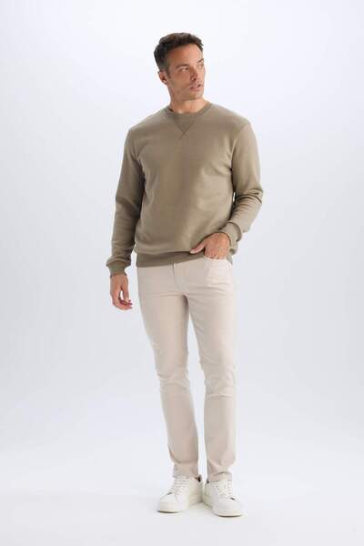 DeFacto Regular Fit Bisiklet Yaka Kalın Basic Düz Sweatshirt T3777AZ25SP