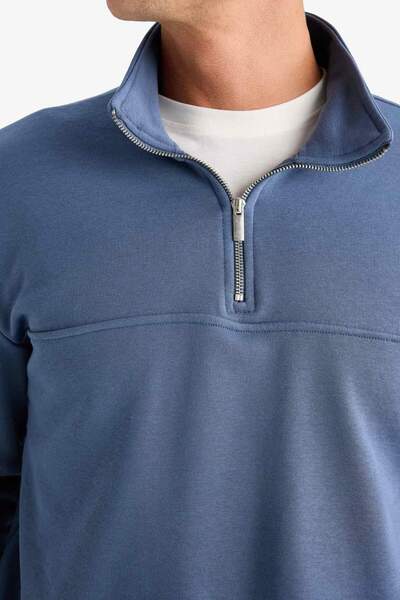 DeFacto Relax Fit Dik Yaka Fermuarlı Basic Düz Kalın Sweatshirt E5334AX24WN