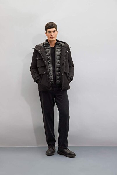 DeFacto Su Geçirmez Slim Fit Dar Kesim Kapüşonlu Fermuarlı Çıtçıtlı Cepli Mont C7443AX24WN