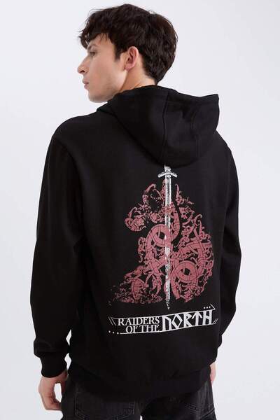 DeFacto Vikings Valhalla Regular Fit Kapüşonlu Sırt Baskılı Sweatshirt D5863AX24WN