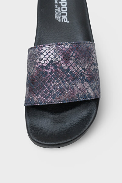 Capone Outfitters Women's slippers