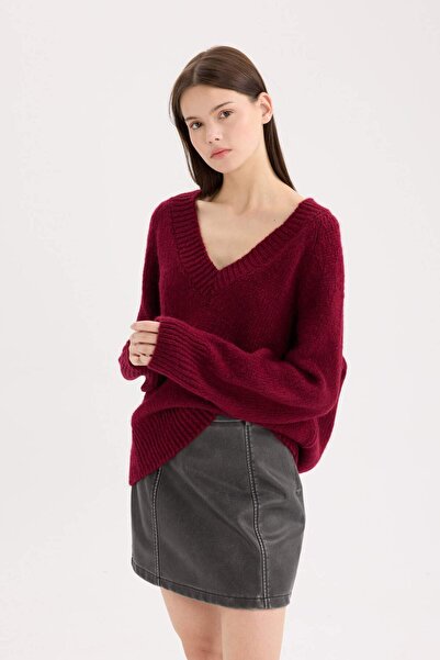 DeFacto Oversize Wide Fit V-Neck Basic Plain Burgundy Knitwear Sweater A3264Ax24Cw