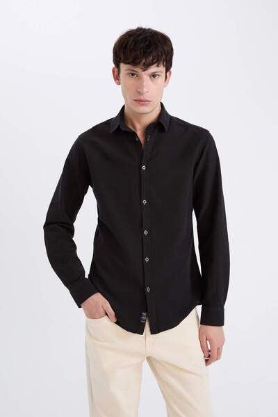 DeFacto Slim Fit Dar Kesim Pamuklu Basic Düz Uzun Kollu Siyah Gömlek A4644AX24AU