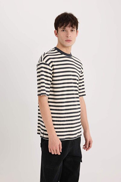 DeFacto Boxy Fit Crew Neck Striped Short Sleeve Heavy Fabric T-Shirt B5910Ax25Sp