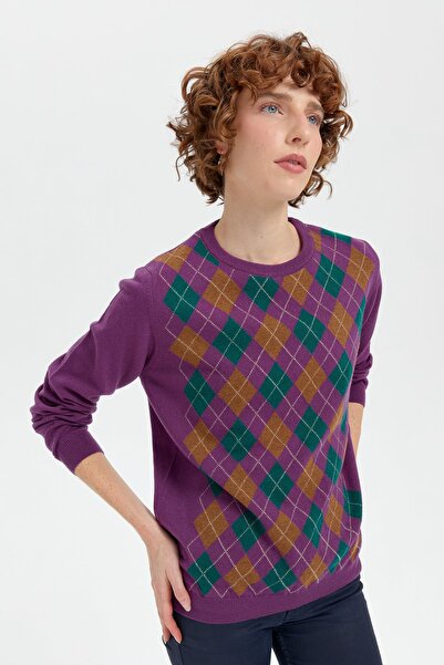 Desen Triko Дамски вълнен пуловер в лилав цвят - без яка и с ромбове