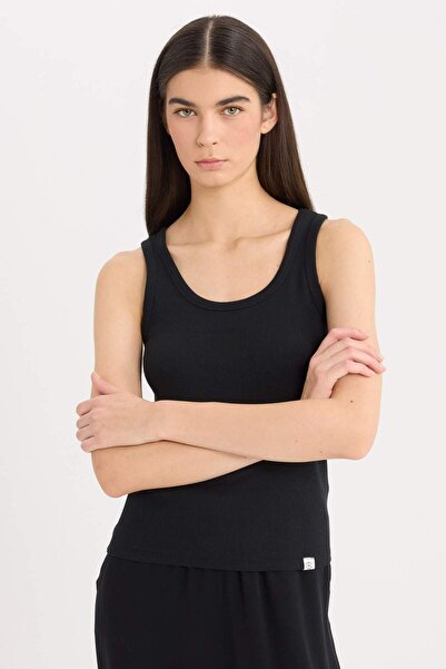 DeFacto Fall in Love Στρογγυλή λαιμόκοψη με ραβδώσεις Basic μονόχρωμο εσώρουχο D5183AX24AU