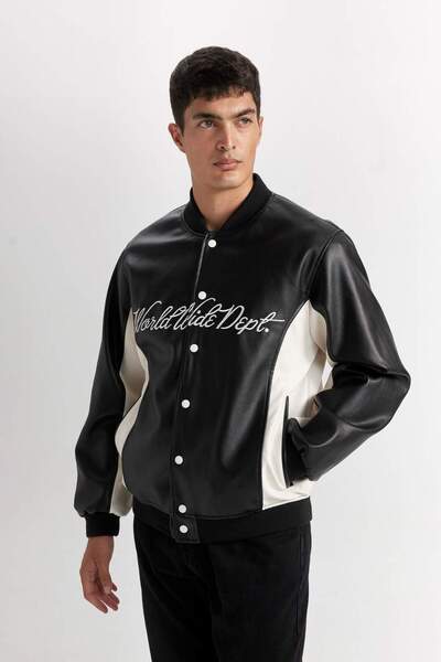 DeFacto Su Geçirmez Regular Fit Bomber Kolej Yaka Çıtçıtlı Cepli Mevsimlik Hafif Mont D6242AX25SP